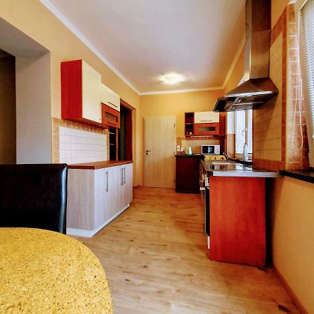 Apartamento Cechovka Břeclav Exterior foto