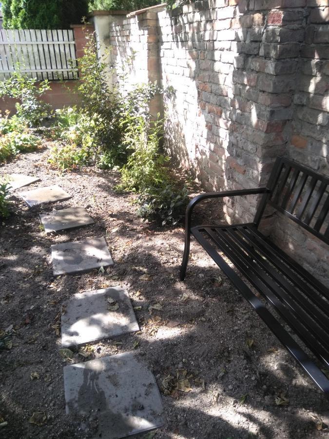 Apartamento Cechovka Břeclav Exterior foto